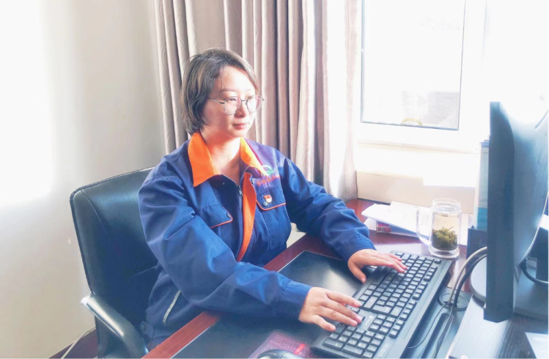 省物產(chǎn)集團(tuán)黨務(wù)工作者、先進(jìn)模范持續(xù)熱議黨的二十大精神（二）