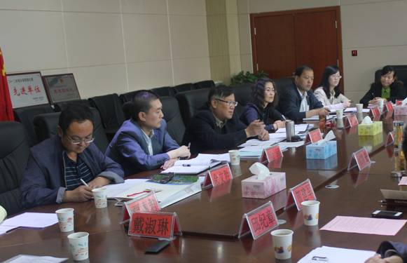 協(xié)調(diào)對(duì)接，有序推進(jìn)保稅物流中心項(xiàng)目建設(shè)